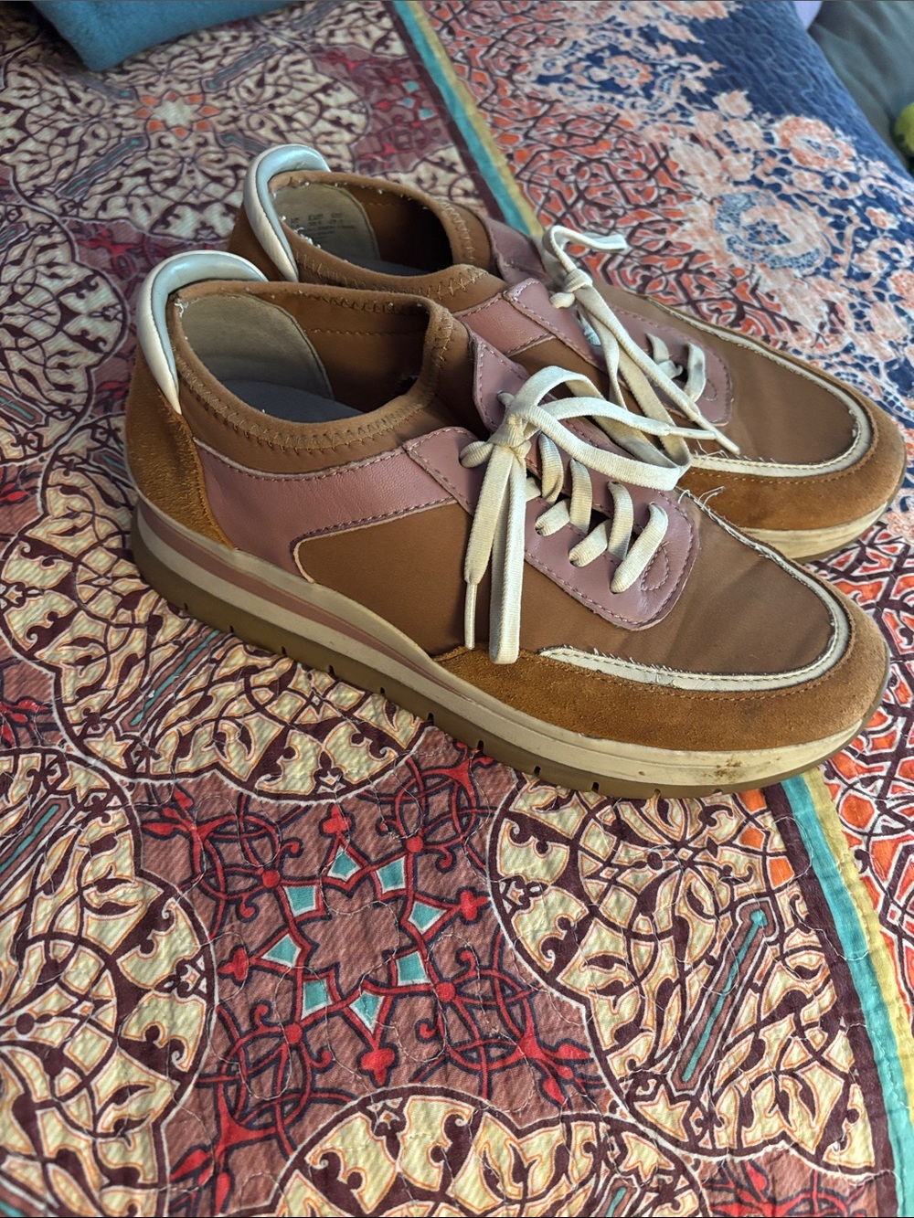 Naturalizer Brown and Pink Women's Lace-Up Sneakers
